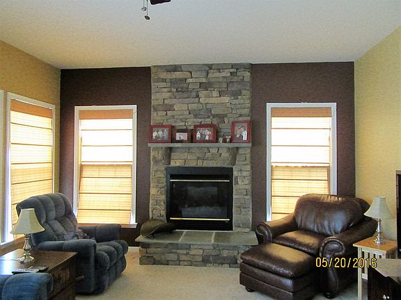 24' x 15' Family Room