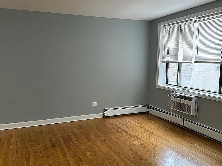 1517 W Morse Ave #405 — Photo 6