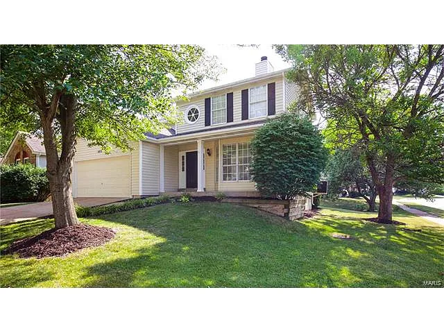 403 Hunters Crossing Ct photo 1