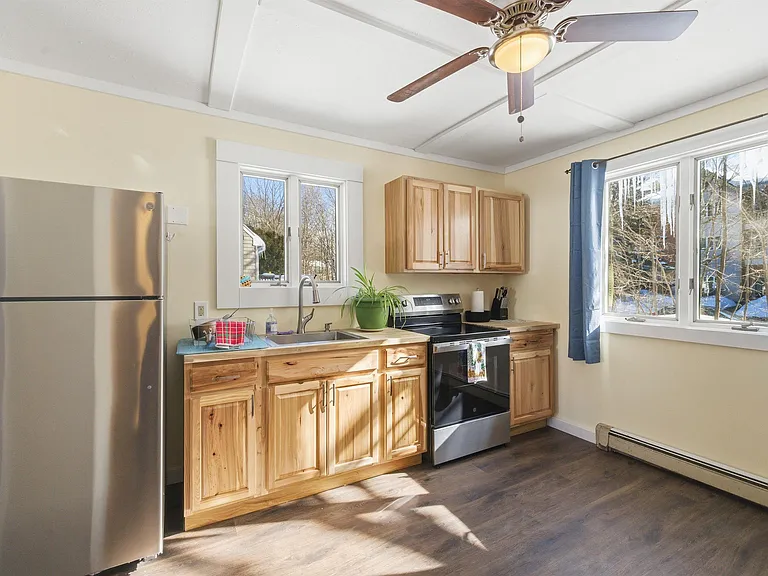 51 Pollard Rd — Photo 3