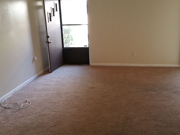 3rd image of 1521 Malibu Pl