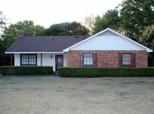 2224 Briar Gate Dr, Montgomery, AL 36116
