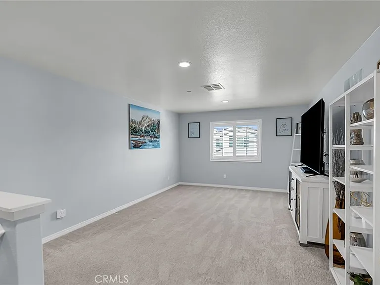 16064 Symphony Ln — Photo 25
