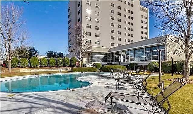1st image of 2209 9th St APT 401