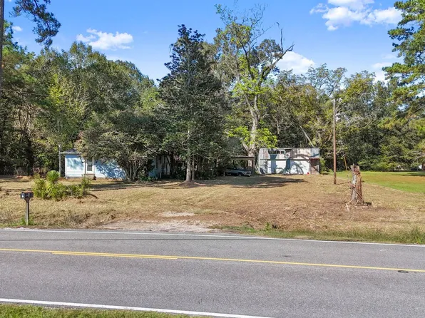 16011 Peairs Rd, Pride, LA 70770