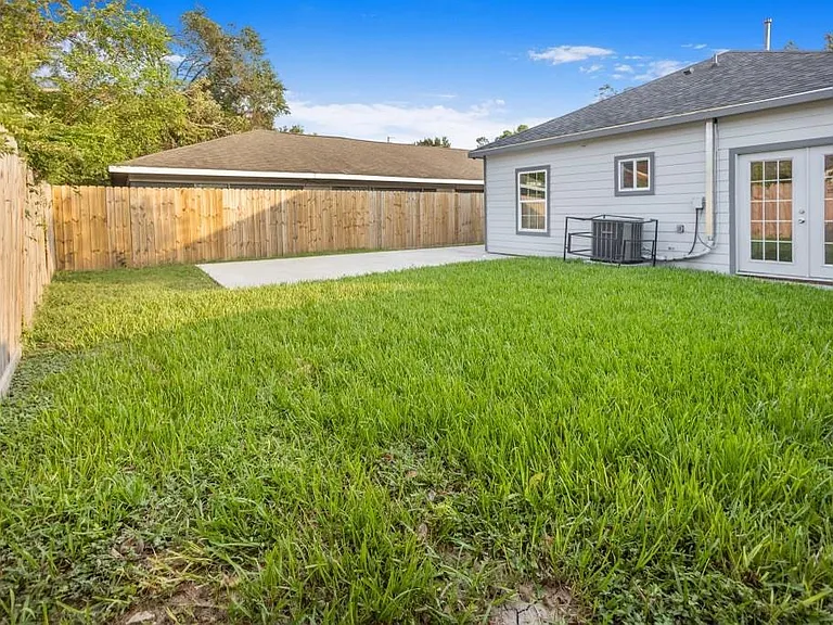 3234 Berry St — Photo 30