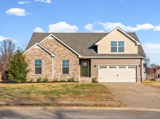 795 Vera Dr, Clarksville, TN 37040