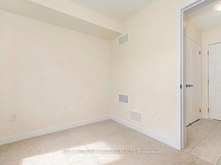 39 Melody Ln — Photo 9
