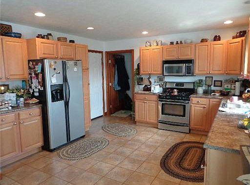 2nd image of 109 Dublin Ln