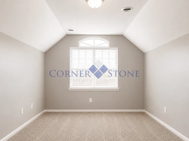 66 S Belhaven Way — Photo 12