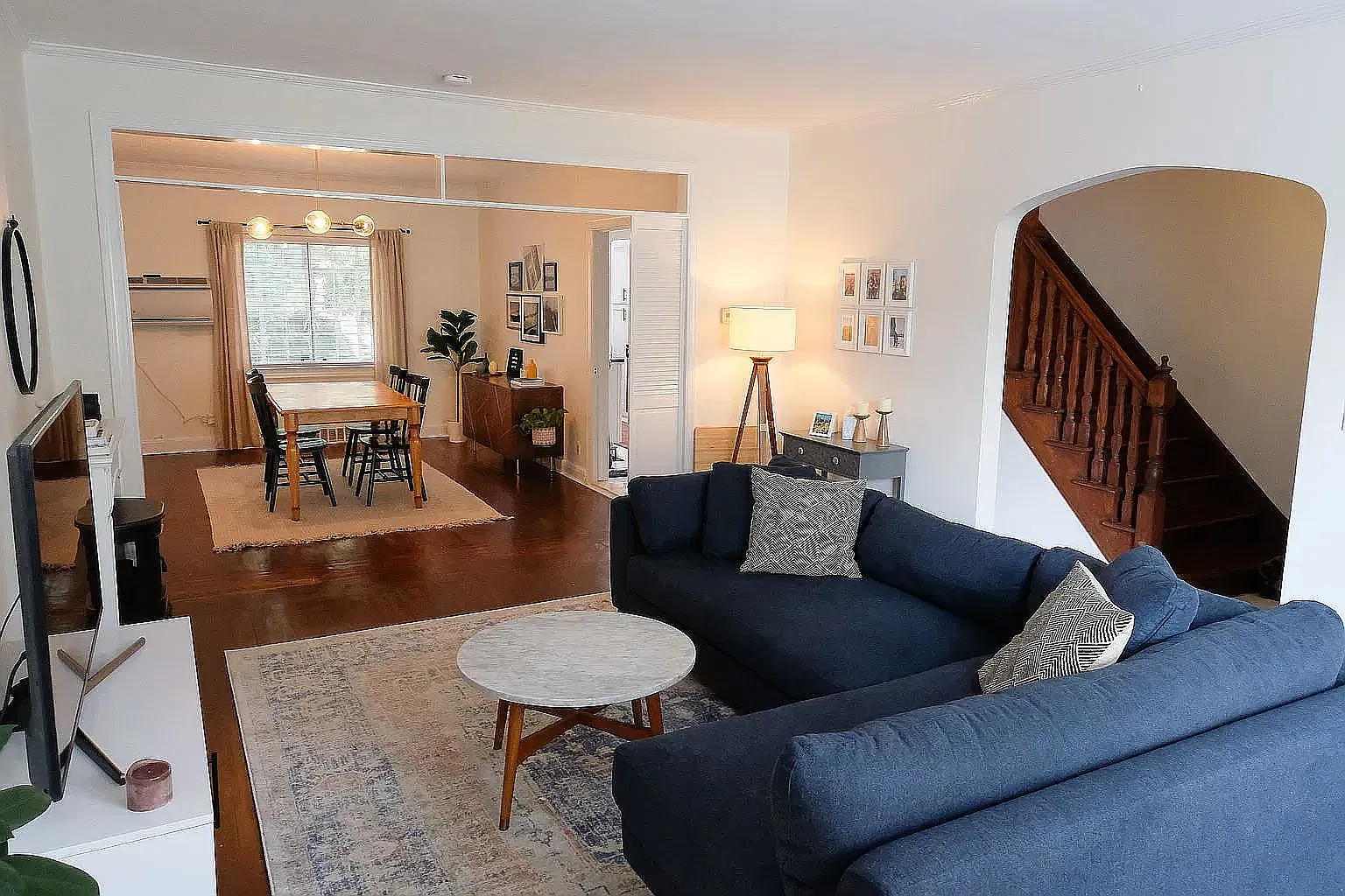 67-62 Groton Street — Photo 2