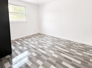 195 Kearney Ave #1, Bronx, NY 10465