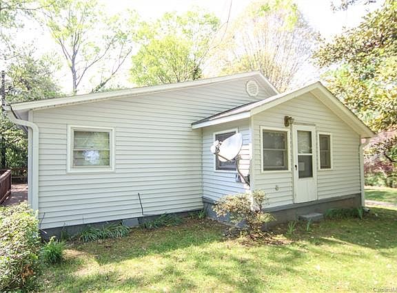 2nd image of 410 Beverly Ave