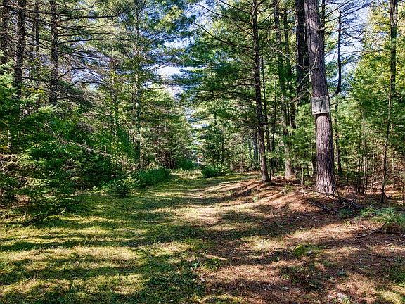 3rd image of 7 Winding Pine Way