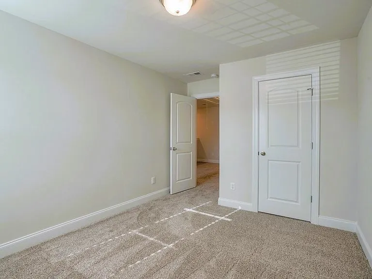 1259 W End Station Dr — Photo 11