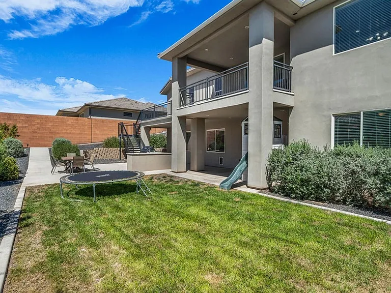 2792 S 3250 W — Photo 42