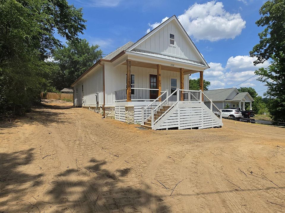 1st image of 1116 Nazareth Rd
