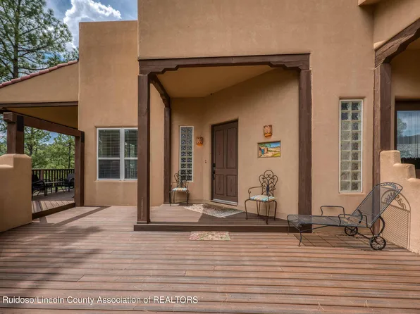 104 Pat Thompson Ct, Ruidoso, NM 88345