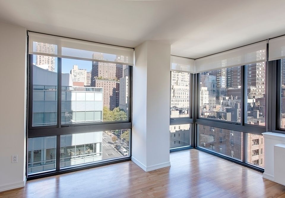 1st image of 400 W 55th St APT 18E