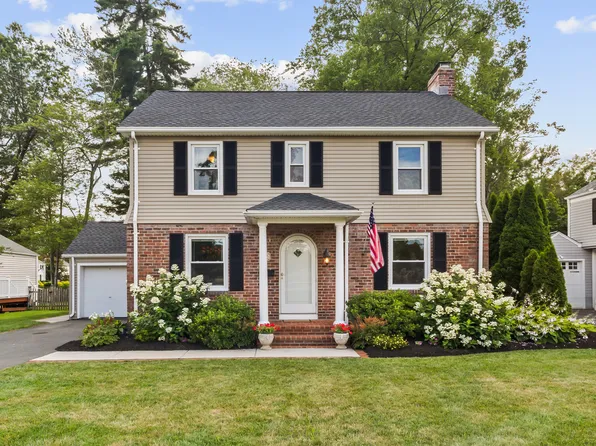 1745 Asylum Avenue, West Hartford, CT 06117