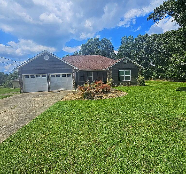 1st image of 151 Buck Cir