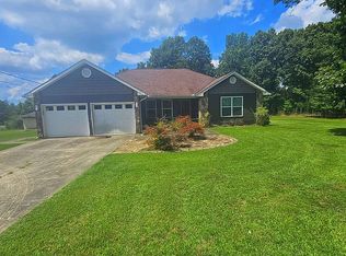 151 Buck Cir, Crossville, TN 38555