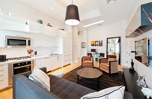 Sold by Douglas Elliman | media 18