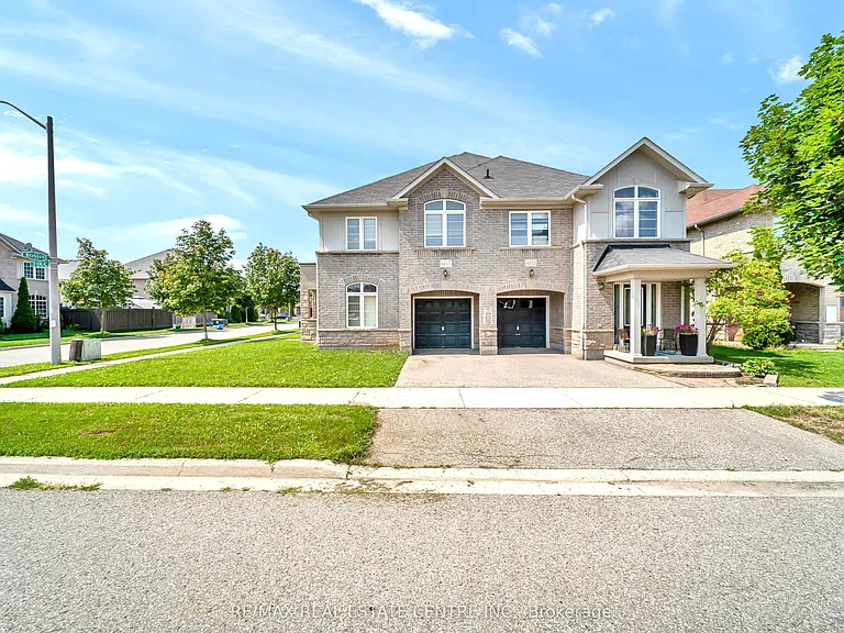 4215 Cole Cres — Photo 21