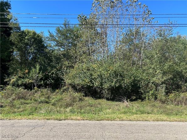 Warner Rd SE, Canton, OH 44707