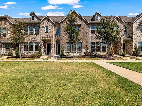 3rd image of 1451 Perrin Ln