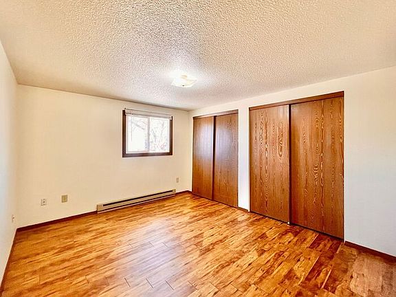 5th image of 4834 Basswood Dr