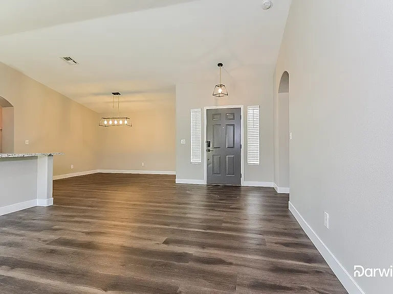 1018 Mosskag Ct — Photo 5