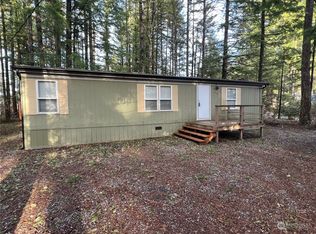 6210 Shamrock Rd, Maple Falls, WA 98266