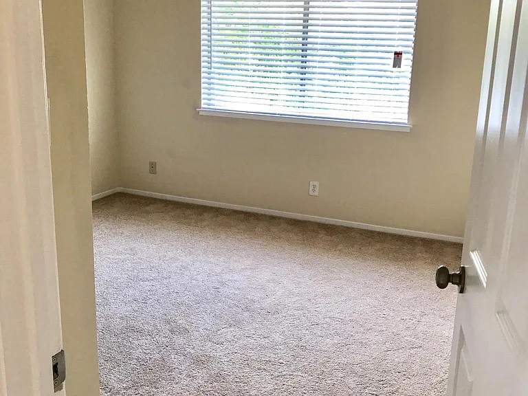 231 Harding Blvd — Photo 9