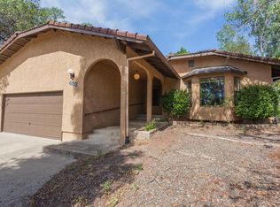 462 Turquoise Ct, Redding, CA 96003