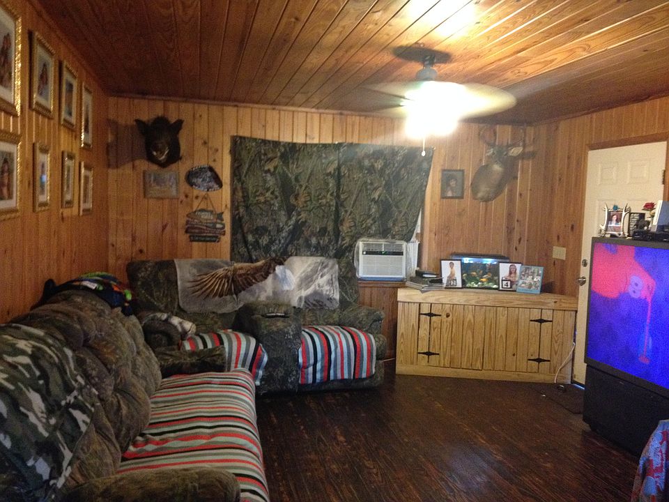 2nd image of 200 SE 17th St