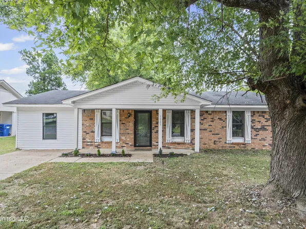 5205 Gray Dr, Horn Lake, MS 38637