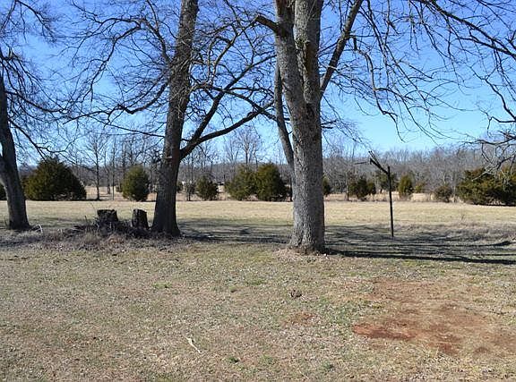 4th image of 4690 Eagleville Pike