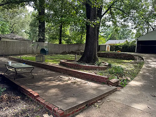 61 N Reese St — Photo 15
