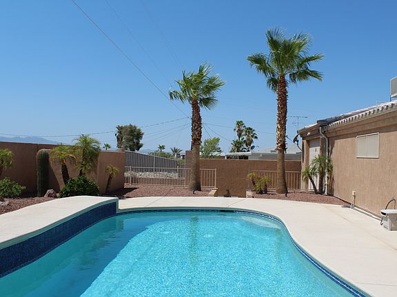 3rd image of 3670 Canyon Cove Dr