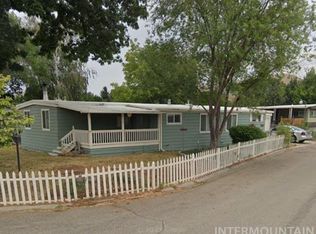 3759 S Jesmond Dr, Boise, ID 83716