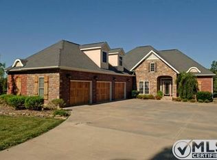 1420 Walnut St, Harrison, AR 72601