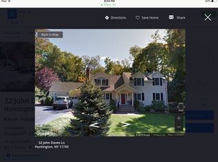 32 John Daves Ln, Huntington, NY 11743