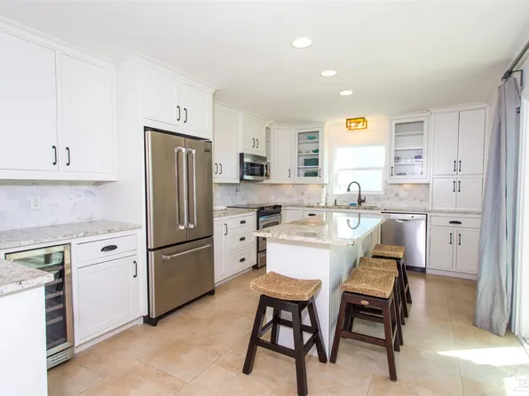 1100 Fort Pickens Rd APT F11, Pensacola Beach, FL 32561