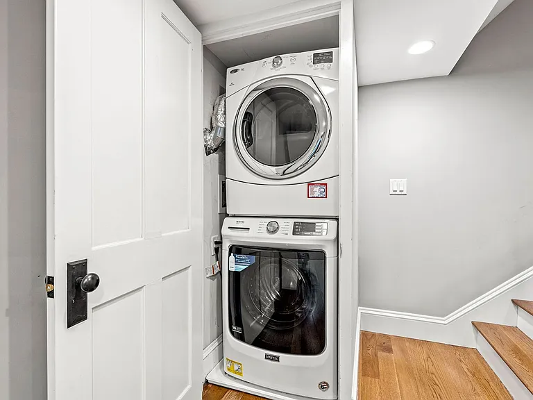 2 Brattle Cir — Photo 45