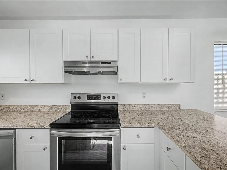 5704 & 5706 E. 24th Street — Photo 7