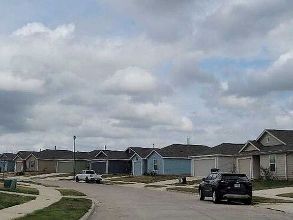 5th image of 3352 Beckwith Way