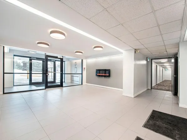 10 Garfella Drive, 10 Garfella Dr, Toronto, ON M9V 2E9