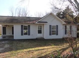 138 Wanda Ln, Sparta, TN 38583