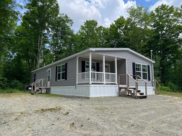 33 Blair Road, Augusta, ME 04330